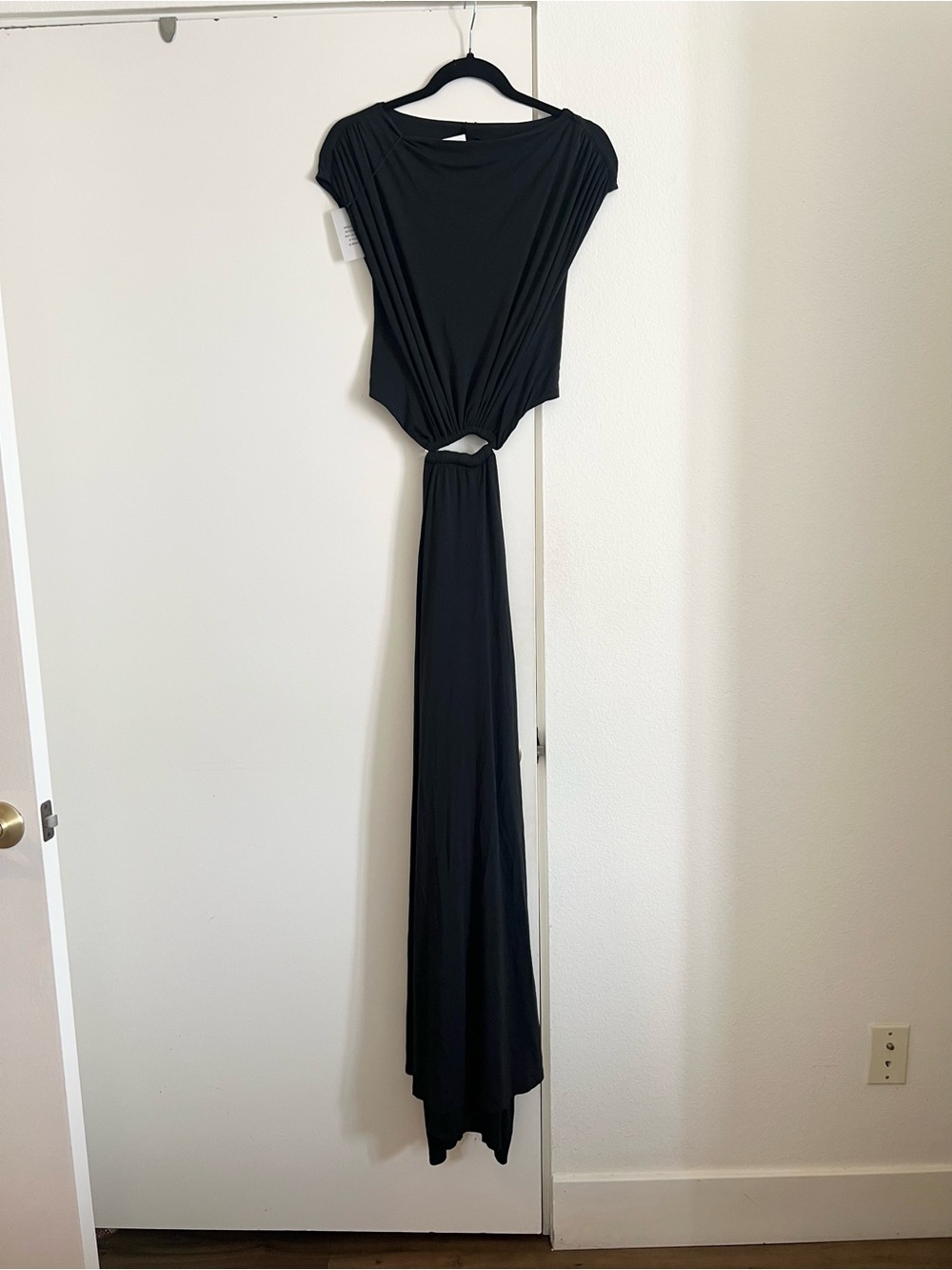 NWT! NBD Nicolette Gown in Black - Picture 4 of 5